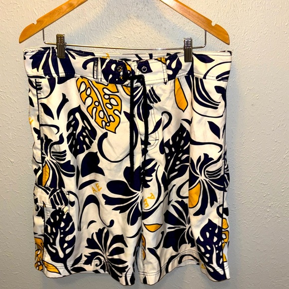 American Eagle Outfitters Swim Trunks Shorts Palm Navy Blue Yellow Men’s Sz 34 - Picture 1 of 9